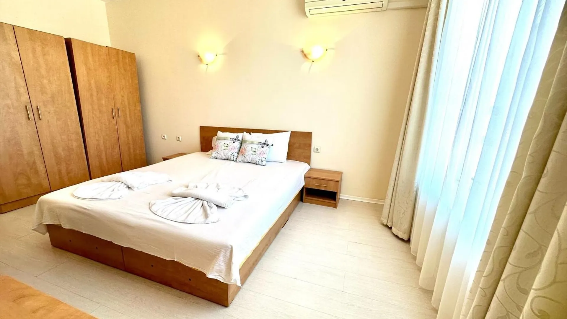 Blue Marine - Menada Apartments Slantchev Briag