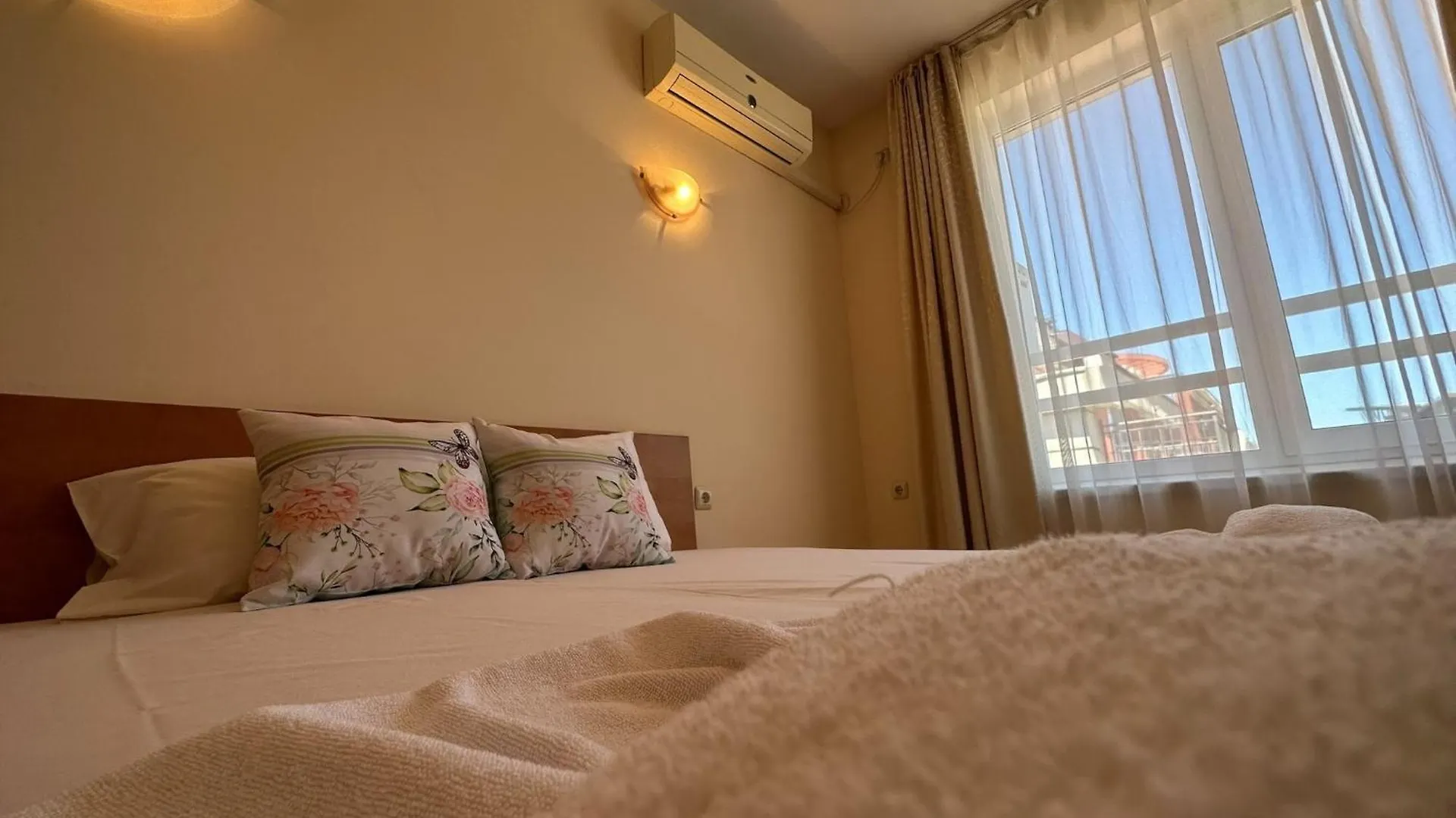 Blue Marine - Menada Apartments Slantchev Briag