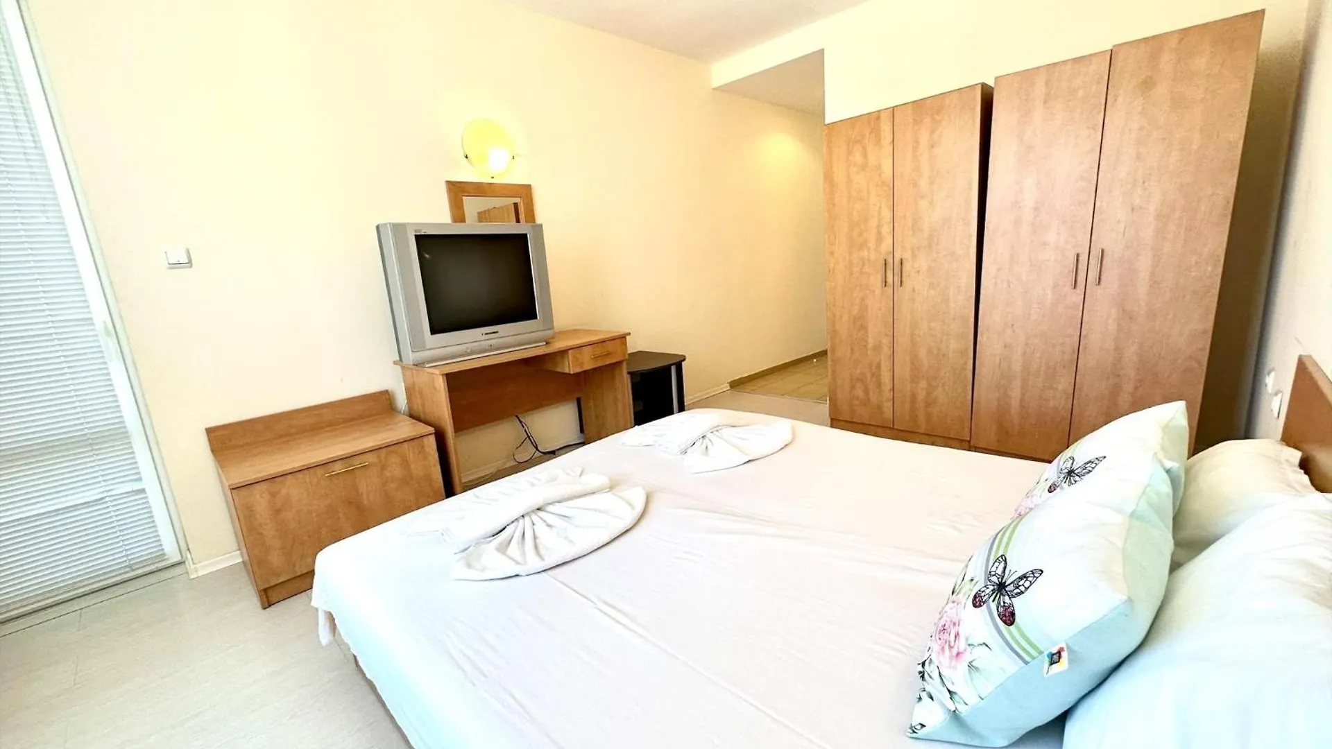 Blue Marine - Menada Apartments Slăntjev Brjag